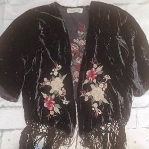 Abercrombie & Fitch Black Multi-Colored Cardigan